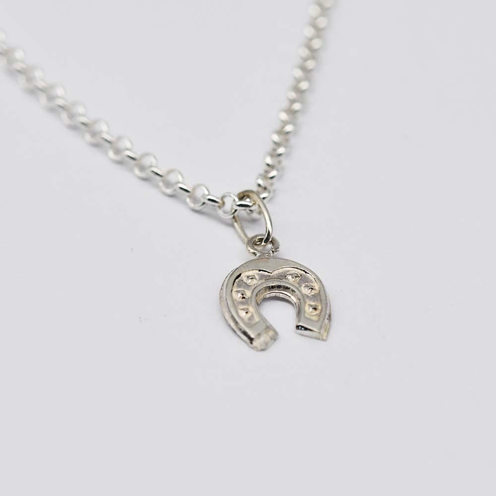 Ferradura de cavalo I Silver Charm 0.1 oz