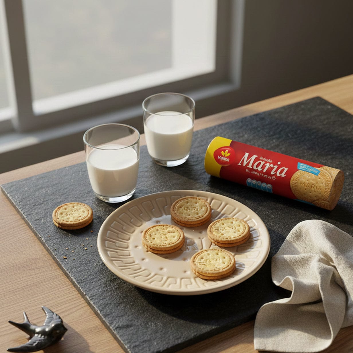 Maria I Ceramic Plate - Off-white