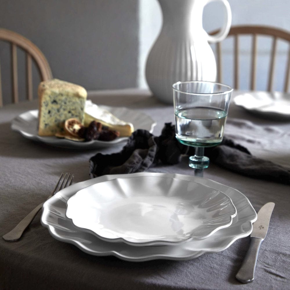Rosa I Fine Stoneware Starter Plate - White