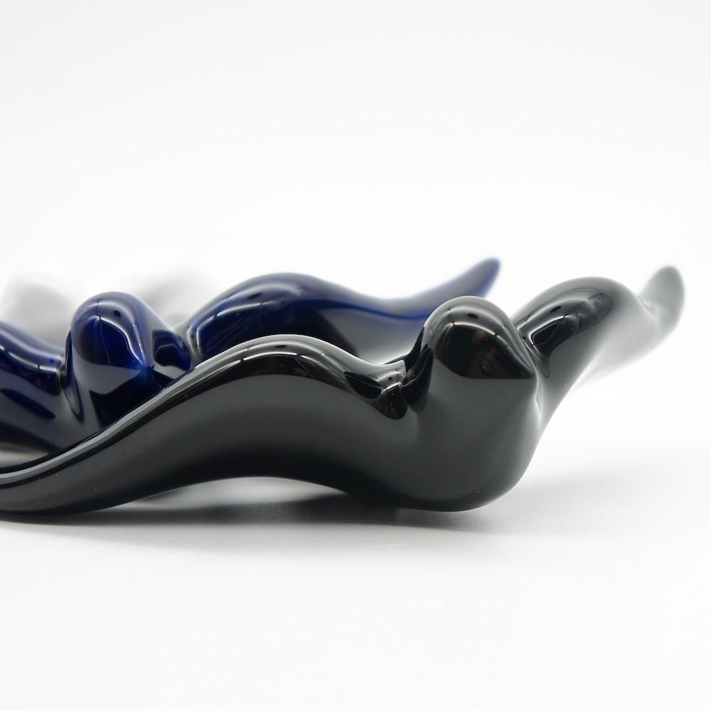 Smooth Ceramic Swallow - Black 5.5"