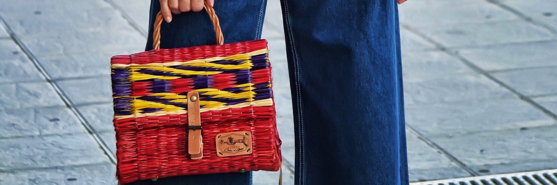 Bags in rush I Wickerwork, weaving of wicker, raffia and rush