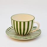 Assiette en porcelaine portugaise I Vaisselle du Portugal en ligne Assiette rayée "Costa Nova Mar" 20cm - Verte