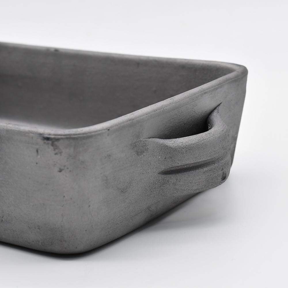 Black Terracotta Baking Dish from Bisalhães