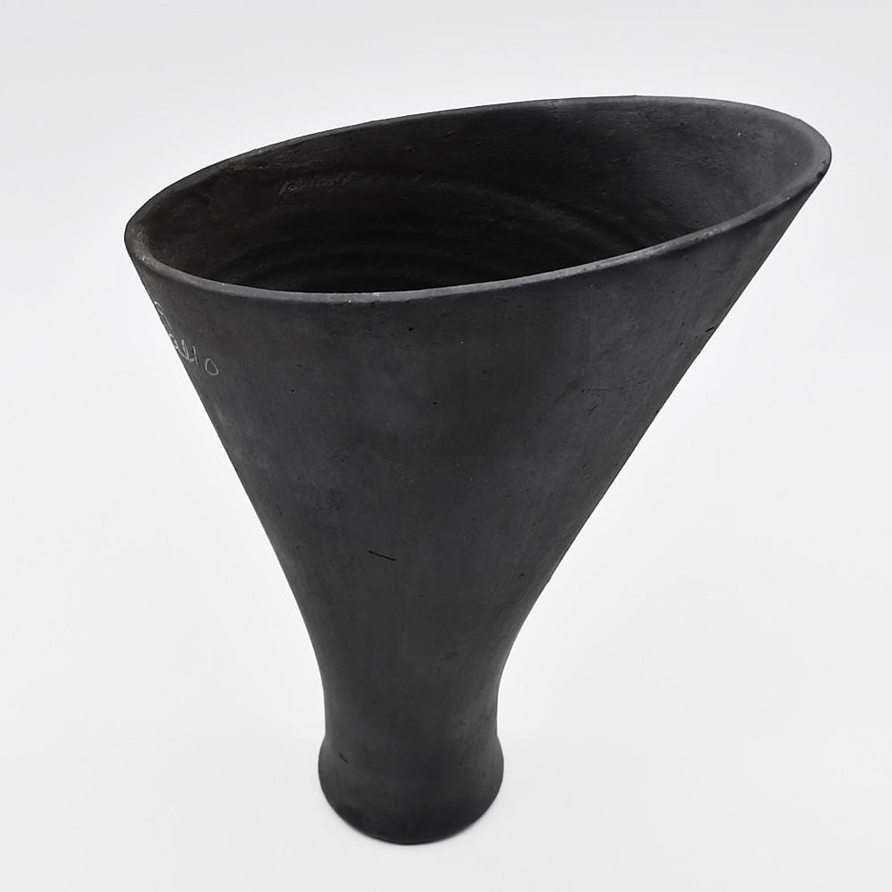 Black Terracotta Vase from Bisalhães
