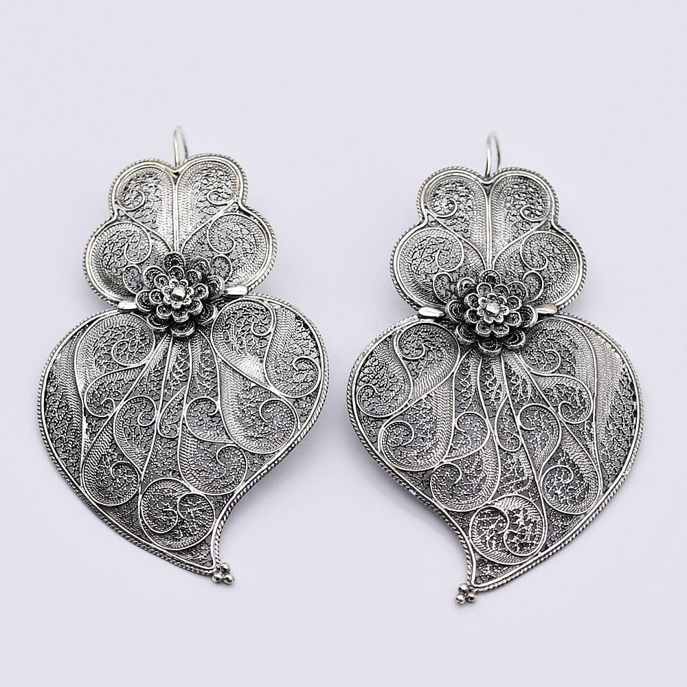 Boucles d'oreille Coeur de Viana en filigrane d'argent oxydé 6,5cm Coração de Viana I Boucles d'oreille en argent oxydé -  6,5cm