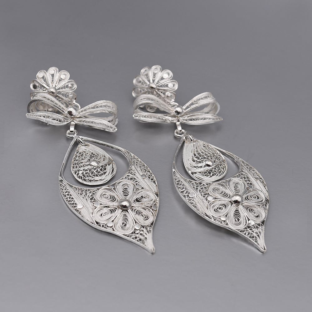 Brincos À Princesa I Silver Filigree Earrings 0.9 oz - 3.5"