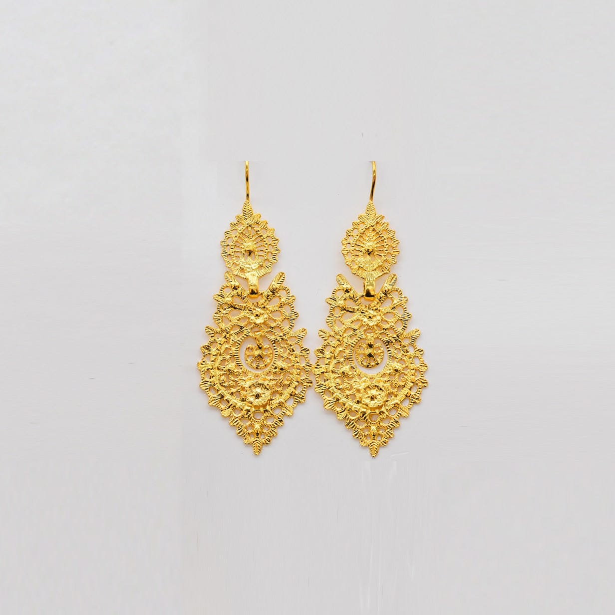 Brincos À Rainha I Boucles d'oreille en argent doré - 5.5cm