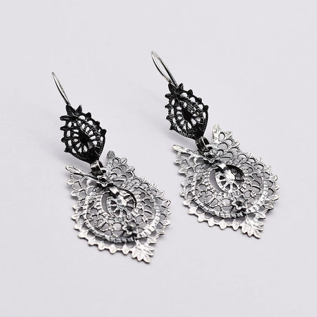 Brincos À Rainha I Oxidized Silver Earrings 0.3 oz - 1.8''