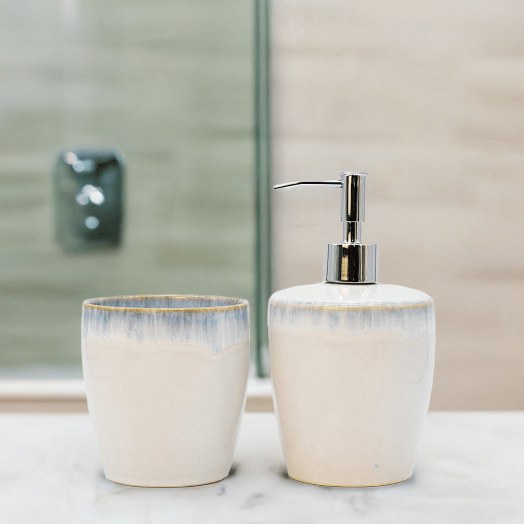 Brisa I Stoneware Bathroom Set