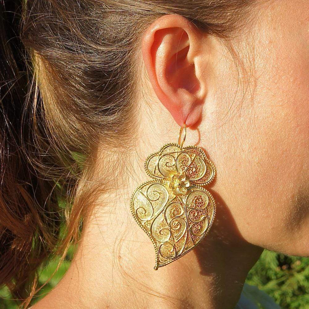 Coração de Viana I Gold-plated Silver Filigree Earrings 0.5 oz - 2.6''