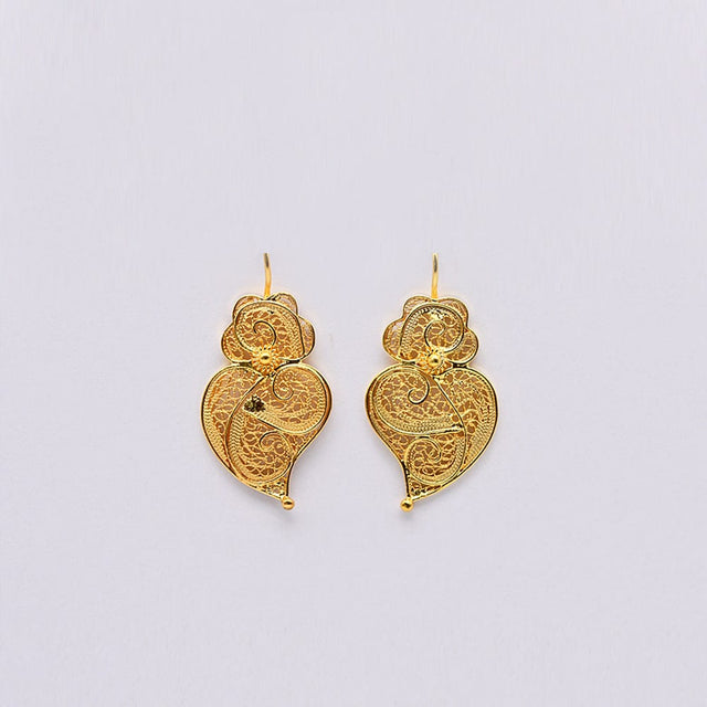 Coração de Viana I Gold-plated Silver Filigree Earrings - 1.4''