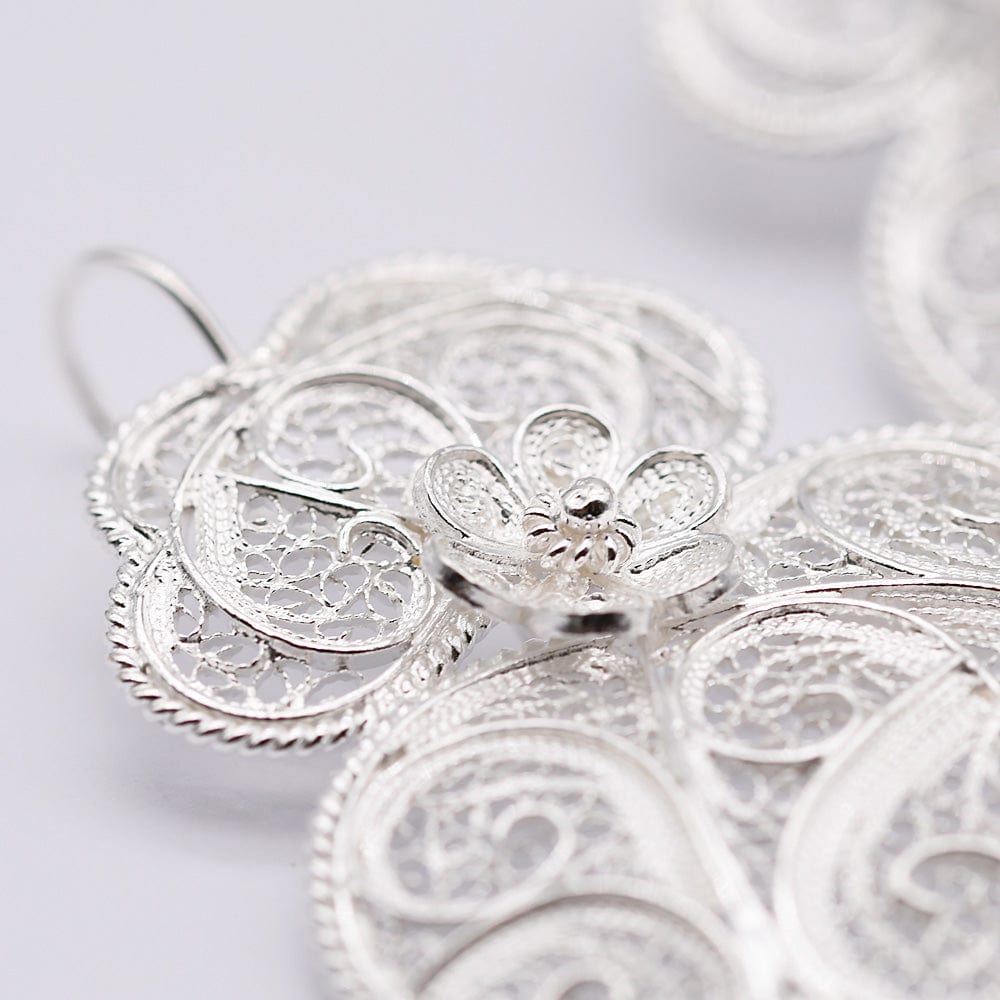 Coração de Viana I Silver Filigree Earrings 0.8 oz - 2.6'