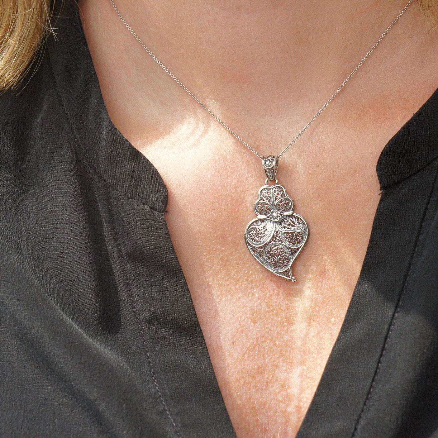 Coração de Viana I Silver Filigree Pendant - 1.4''