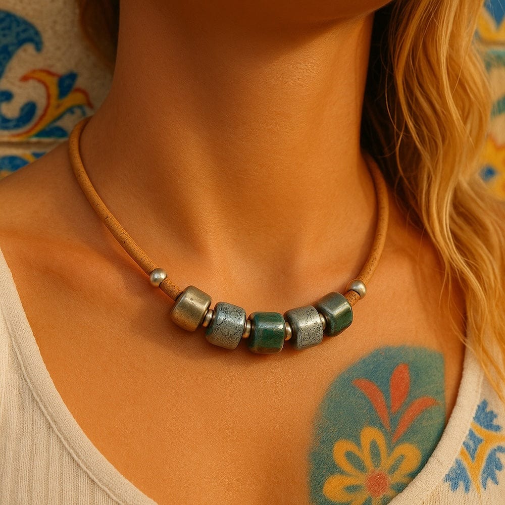 Cork Necklace with 4 Beads - Grey