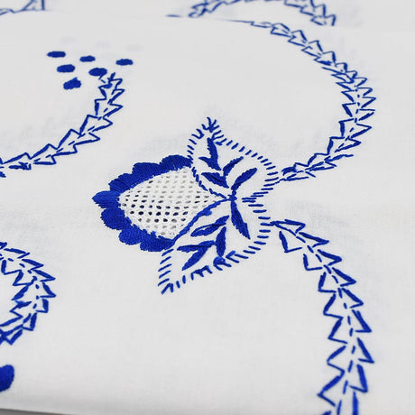 Cotton embroidered Tablecloth + Napkins