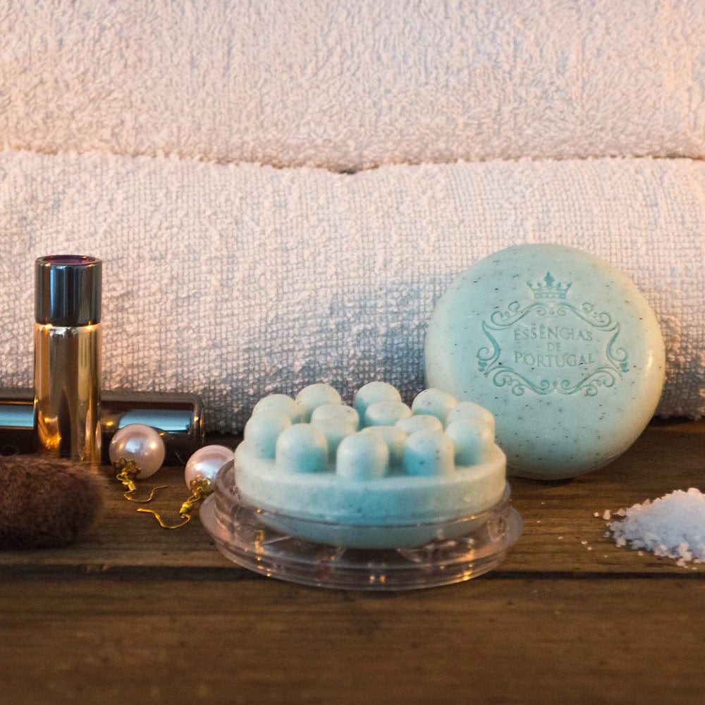 Exfoliating Massage Soap with Violet - Luisa Paixao | USA