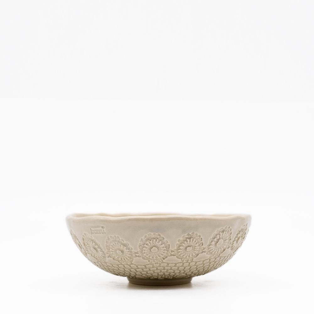Flores I Beige bowl - 6.3'' - Luisa Paixao | USA