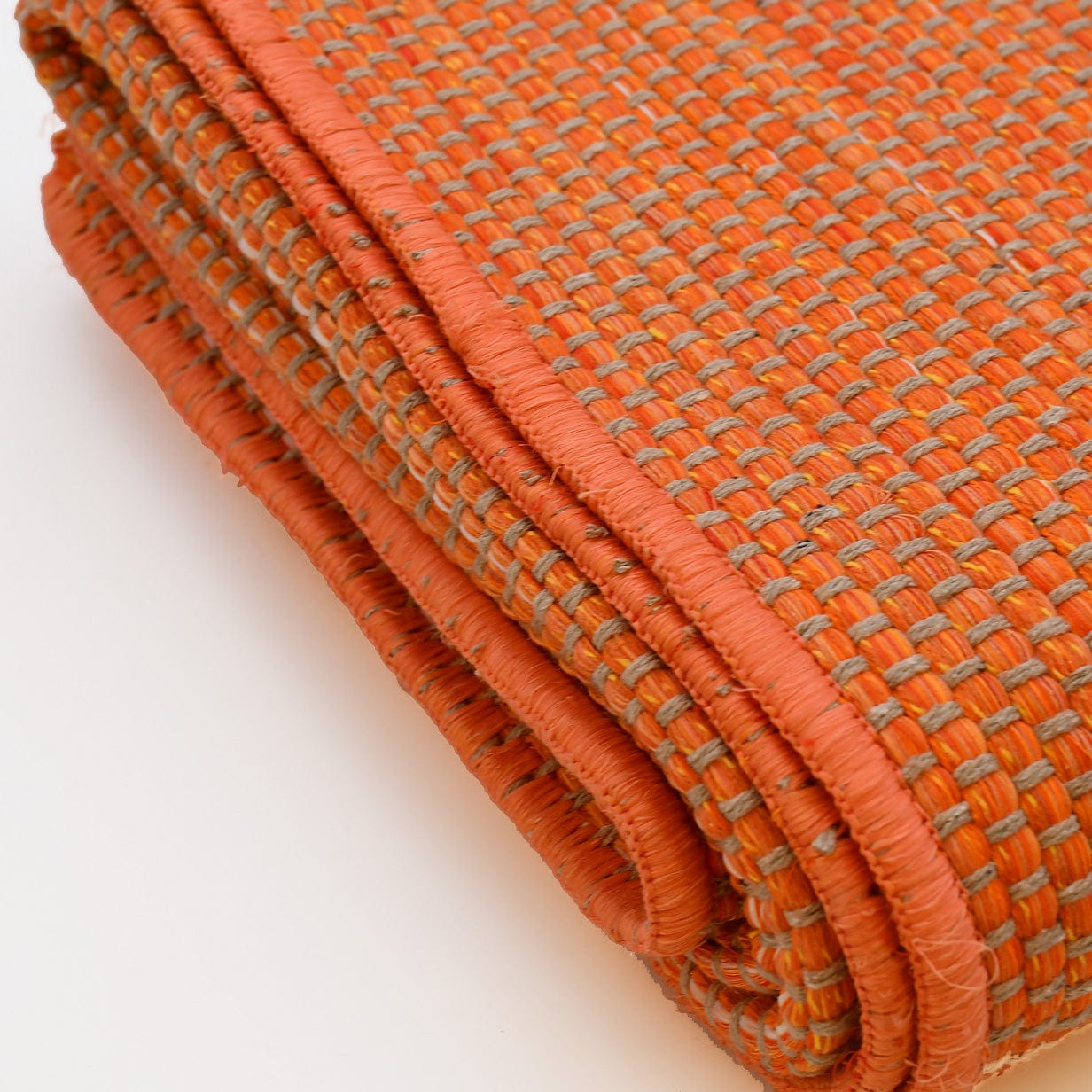 Handcrafted Mixed Fiber Rug – Orange