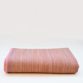 Handcrafted Mixed Fiber Rug – Pink