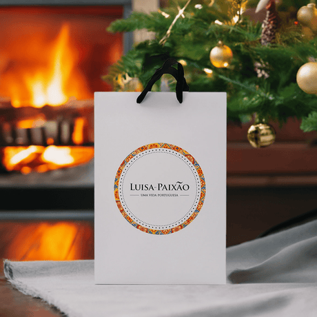 Luisa Paixão I Empty Gift Bag