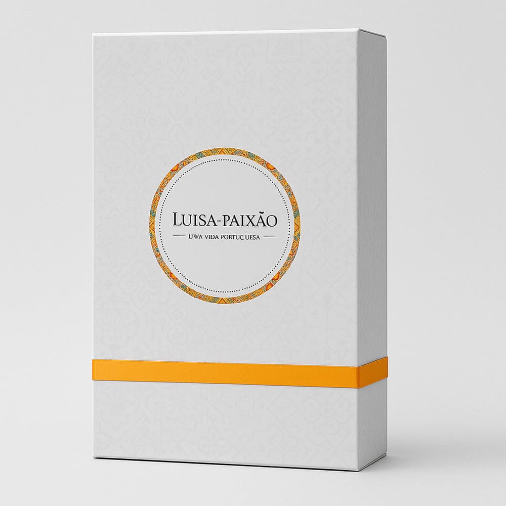 Luisa Paixão I Empty Gift box