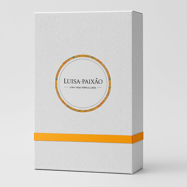Luisa Paixão I Empty Gift box