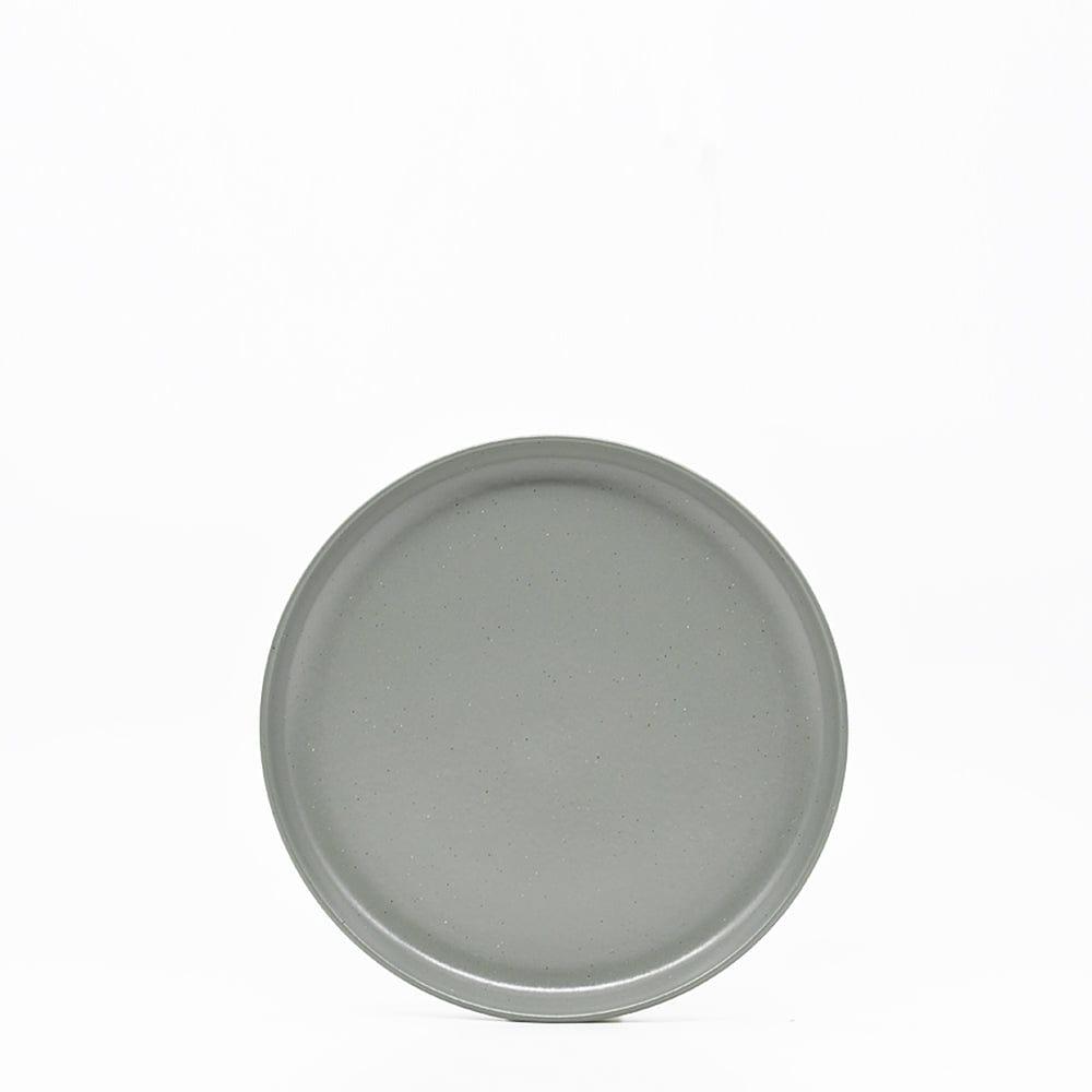 Pacifica I Stoneware Plate - Green - 9.1" - Luisa Paixao | USA