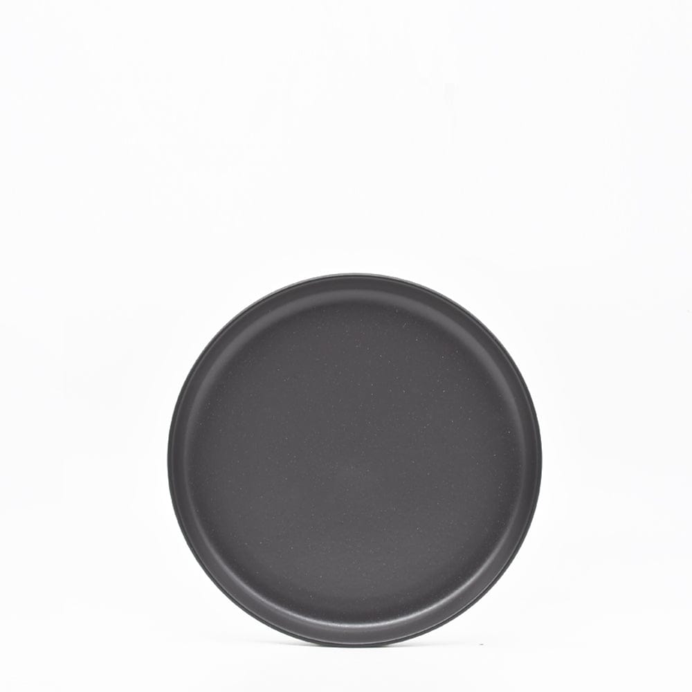 Pacifica I Stoneware Plate - Black - 9.1" - Luisa Paixao | USA