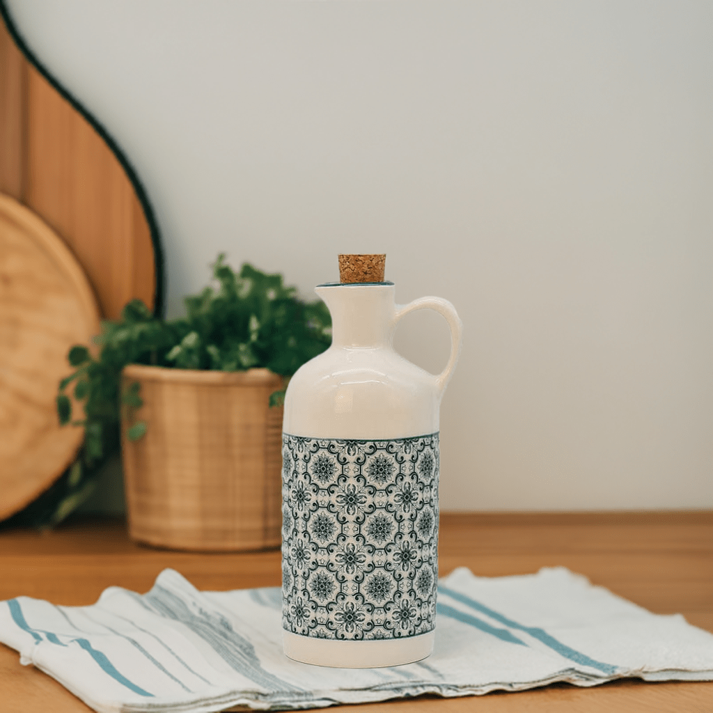 Padrão I Ceramic Oil Carafe - Green
