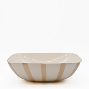 Saladier rayé moka et blanc I Vaisselle du Portugal en ligne Saladier rayé "Costa Nova Mar" 28cm - Moka