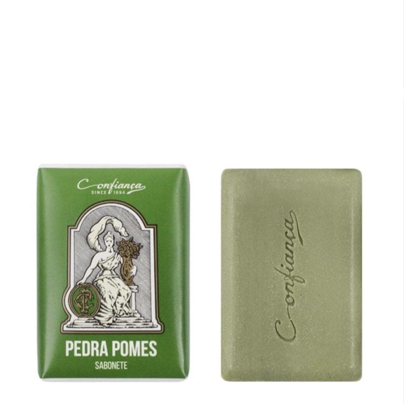 Savon exfoliant à la pierre ponce