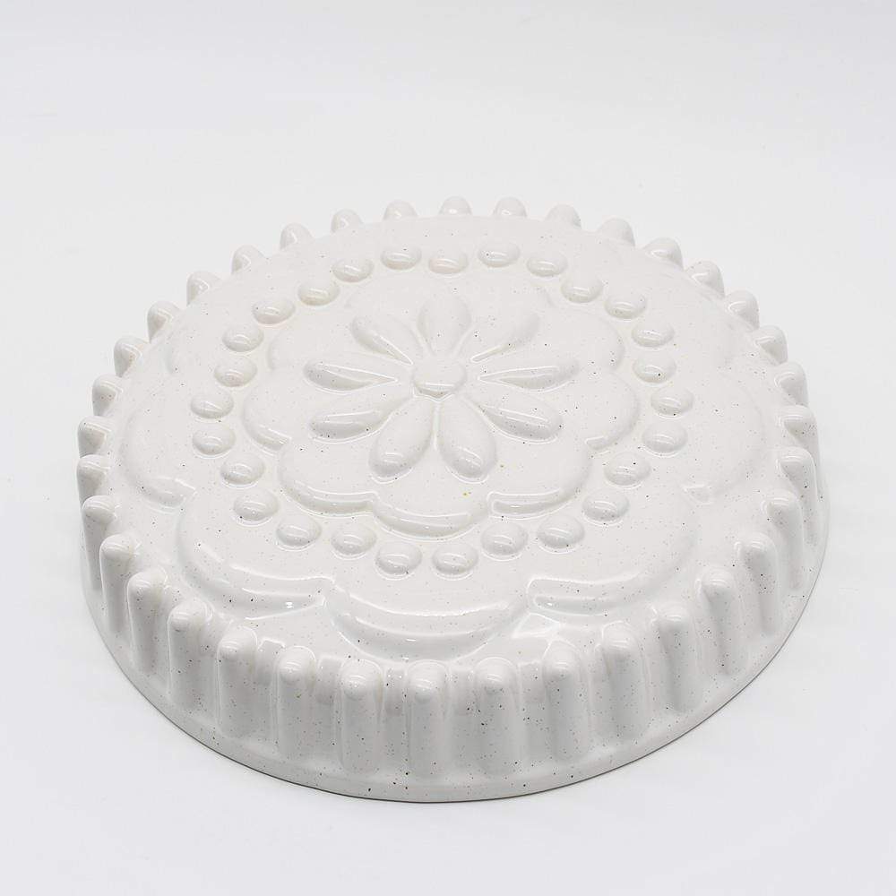 Stoneware pie Mold - 10.6'' - Luisa Paixao | USA