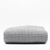 Waffle I Fringed Cotton Blanket - Light Grey