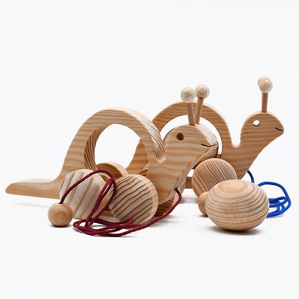 Snail wooden toy to walk – Luisa Paixao Portugal